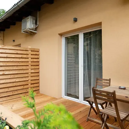Gami Ex-factory Lofts Apartman *